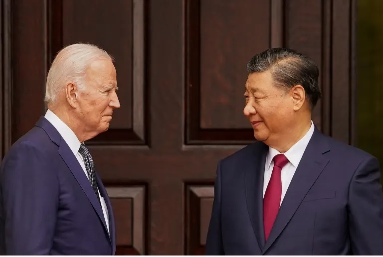 Para pemimpin AS dan Tiongkok sepakat untuk memulai kembali komunikasi militer-ke-militer di tengah upaya menstabilkan hubungan