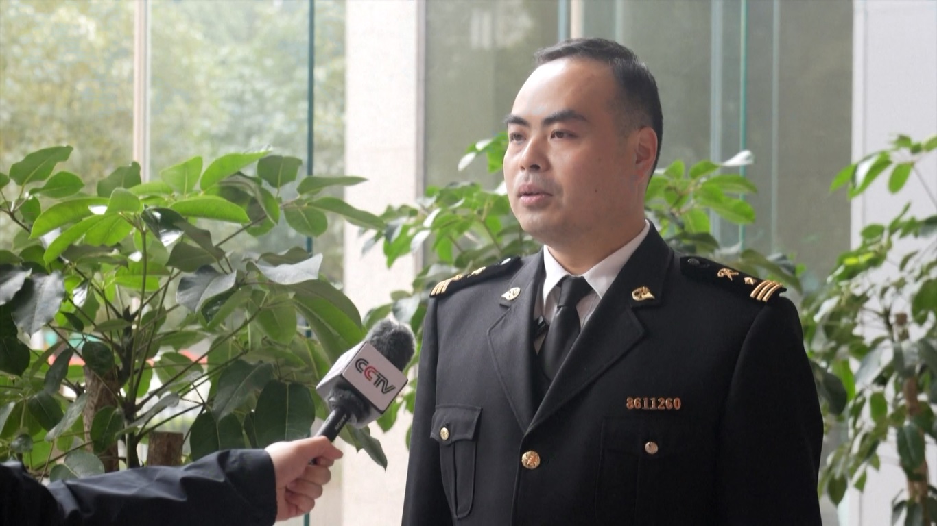 Jaringan udara domestik dan internasional Yunnan telah meluas ke 186 tujuan