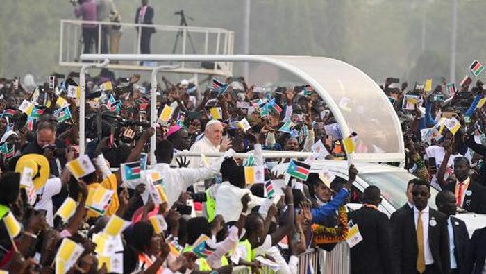 Paus Fransiskus mengatakan