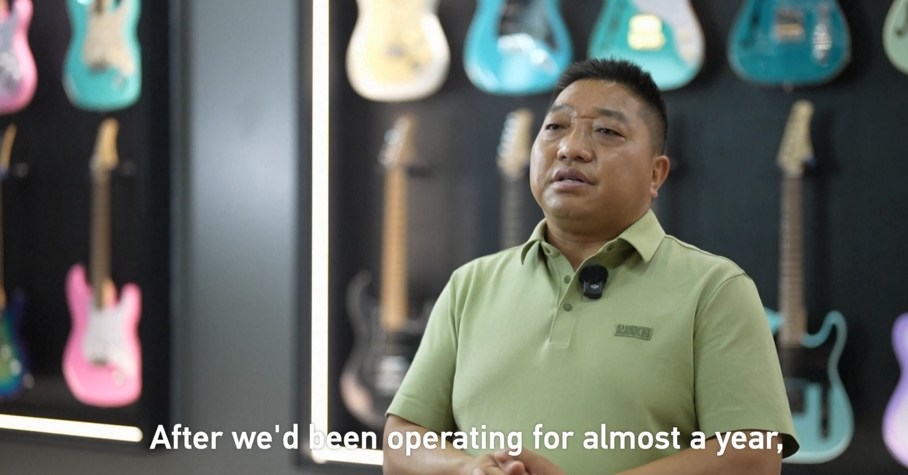 Industri Gitar Dorong Pembangunan di Wilayah Pegunungan Guizhou