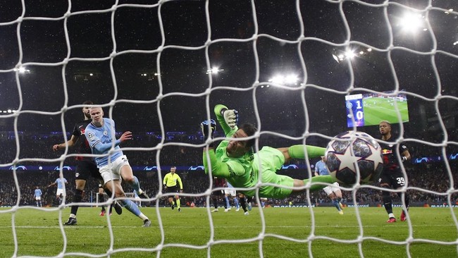 Sebanyak enam tim telah memastikan lolos ke babak perempat final Liga Champions usai digelarnya lanjutan leg kedua babak 16 besar