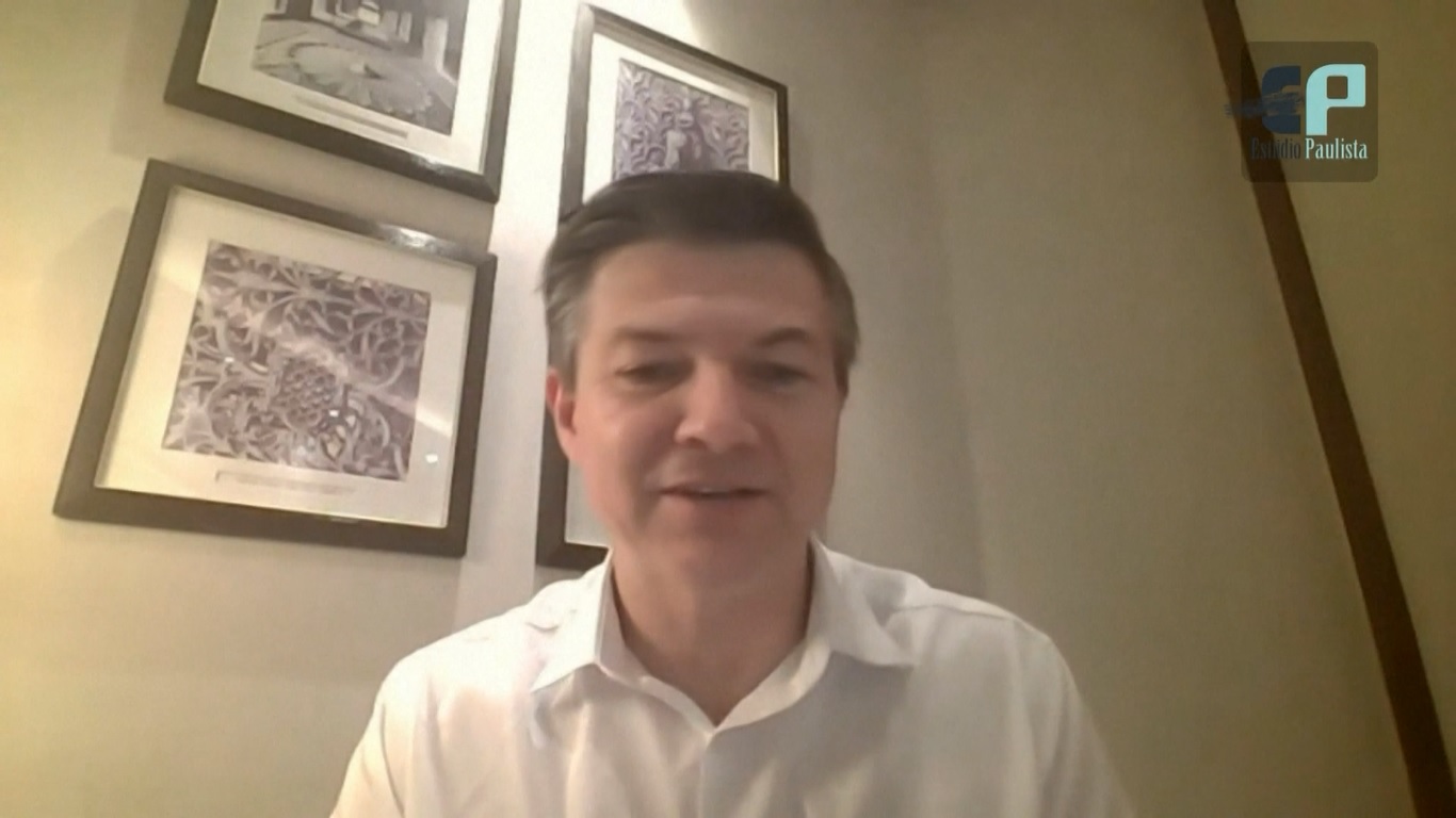 Banyak dari mereka telah menjalankan bisnis di Tiongkok selama bertahun-tahun dan berharap dapat menancapkan akar yang lebih dalam di pasar negara yang dinamis ini