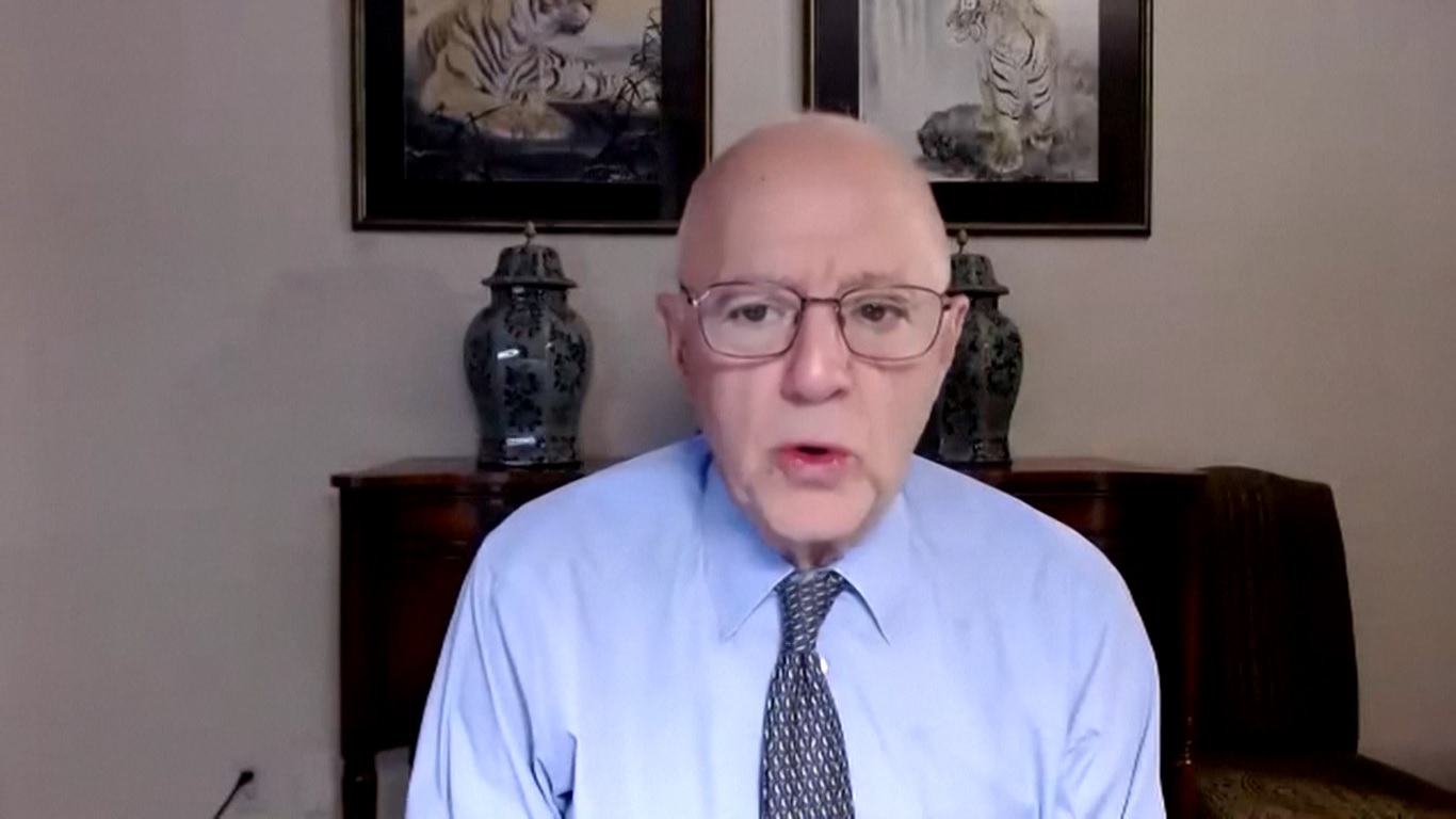 Orlins mencatat bahwa ia mengharapkan perkembangan positif juga selama masa jabatan kedua Trump di Gedung Putih