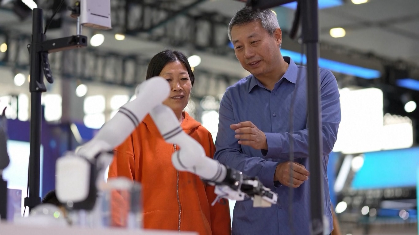 Acara yang dijadwalkan berlangsung dari Rabu (6/11) hingga Minggu (10/11) ini memamerkan kemajuan teknologi terkini dan hasil kolaborasi inovasi regional yang bermanfaat