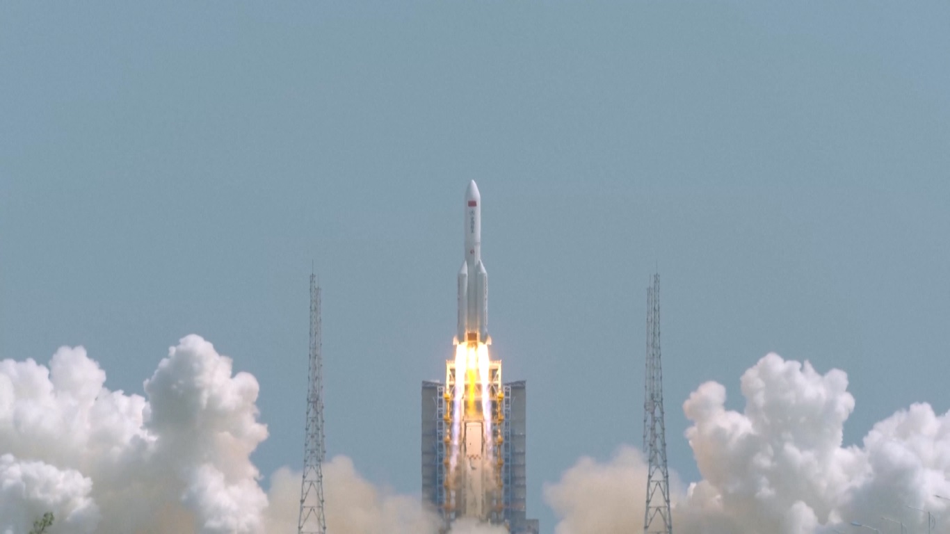 Tiongkok Perluas Jaringan Internet Orbit Rendah dengan Peluncuran Satelit Terbaru