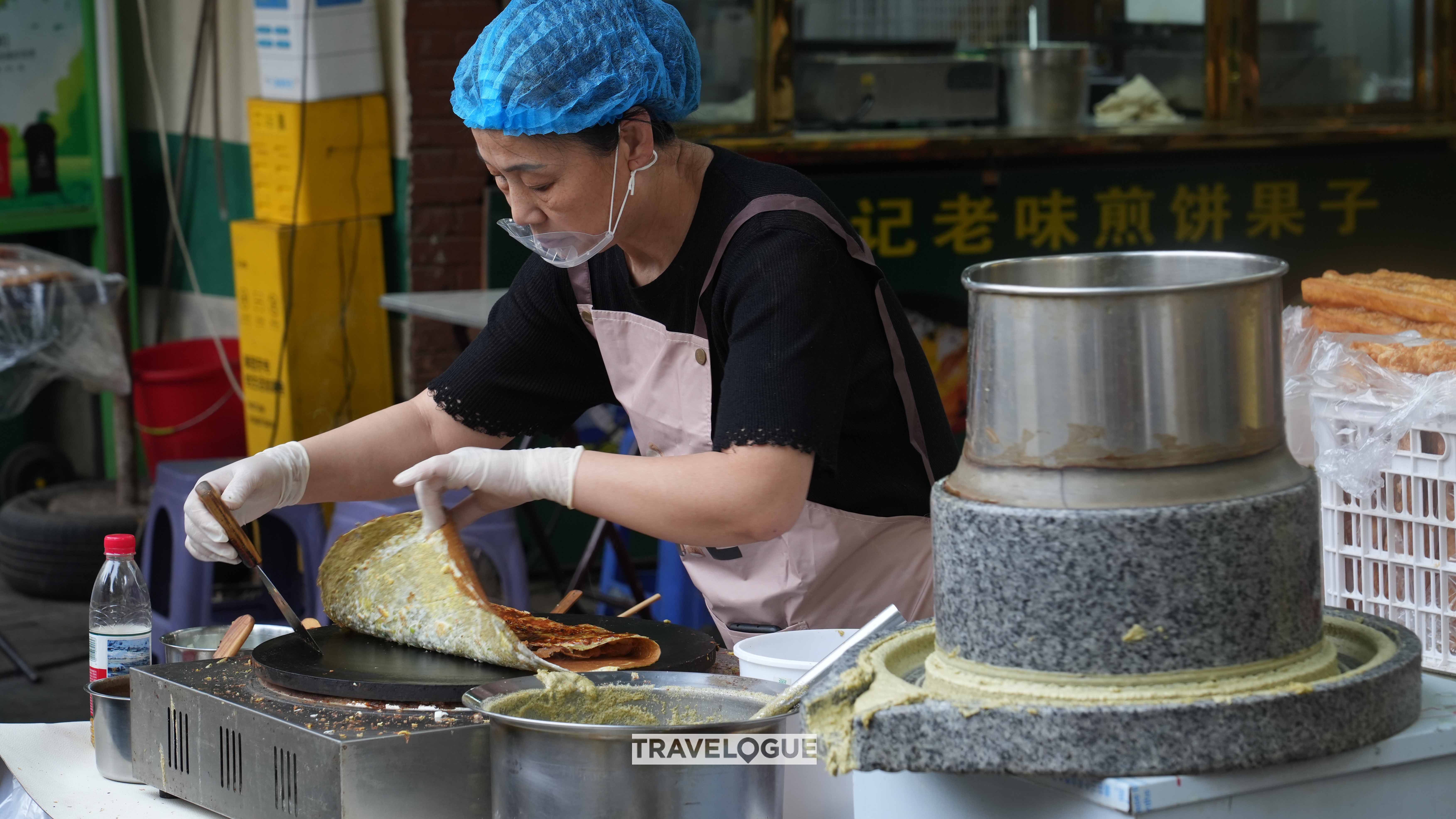 Tianjin jianbing guozi: Nikmati Rasa Asli dari Tempat Asalnya