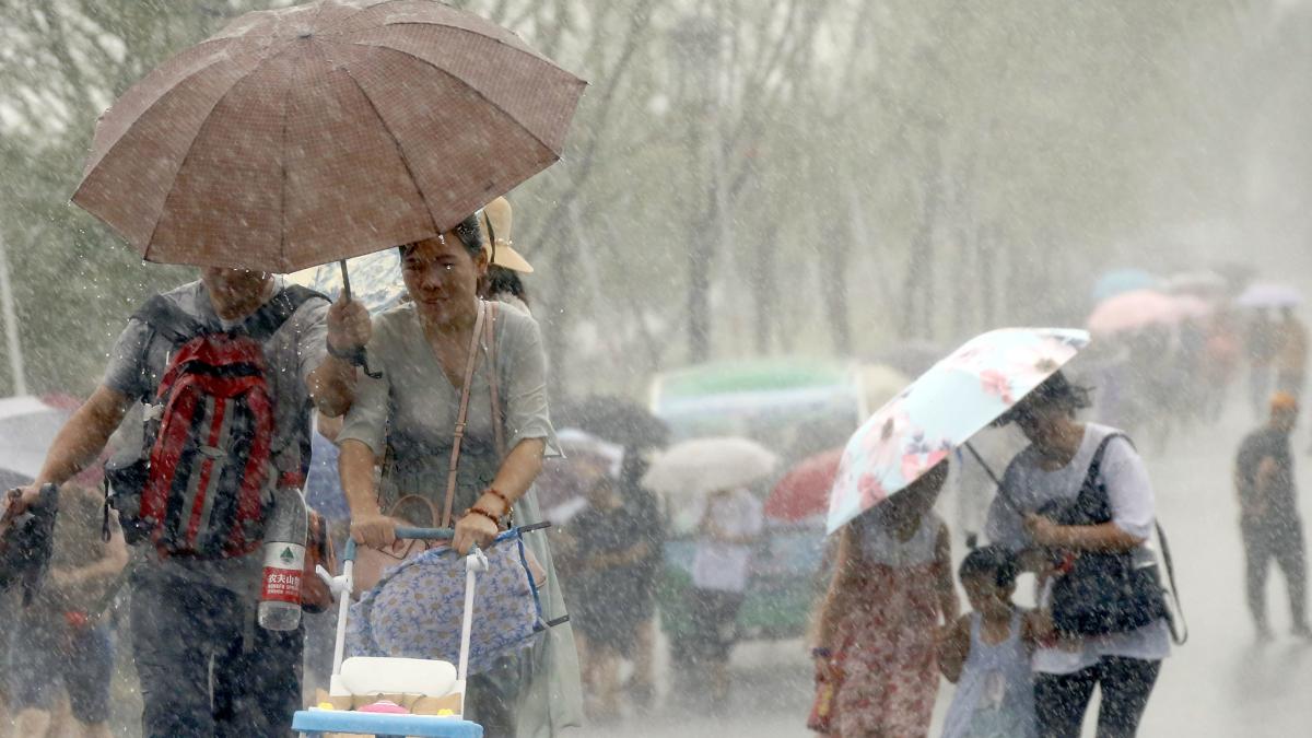 Tiongkok Perbarui Peringatan Kuning untuk Topan Danas