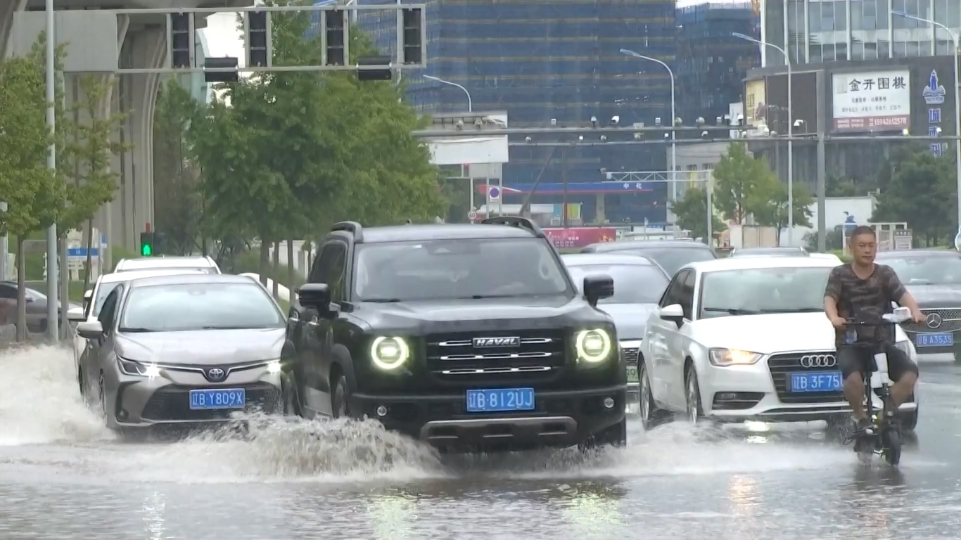 Warga Dievakuasi dan Kota-kota Mengeluarkan Peringatan Darurat imbas Hujan Deras Melanda Wilayah Timur Laut Tiongkok