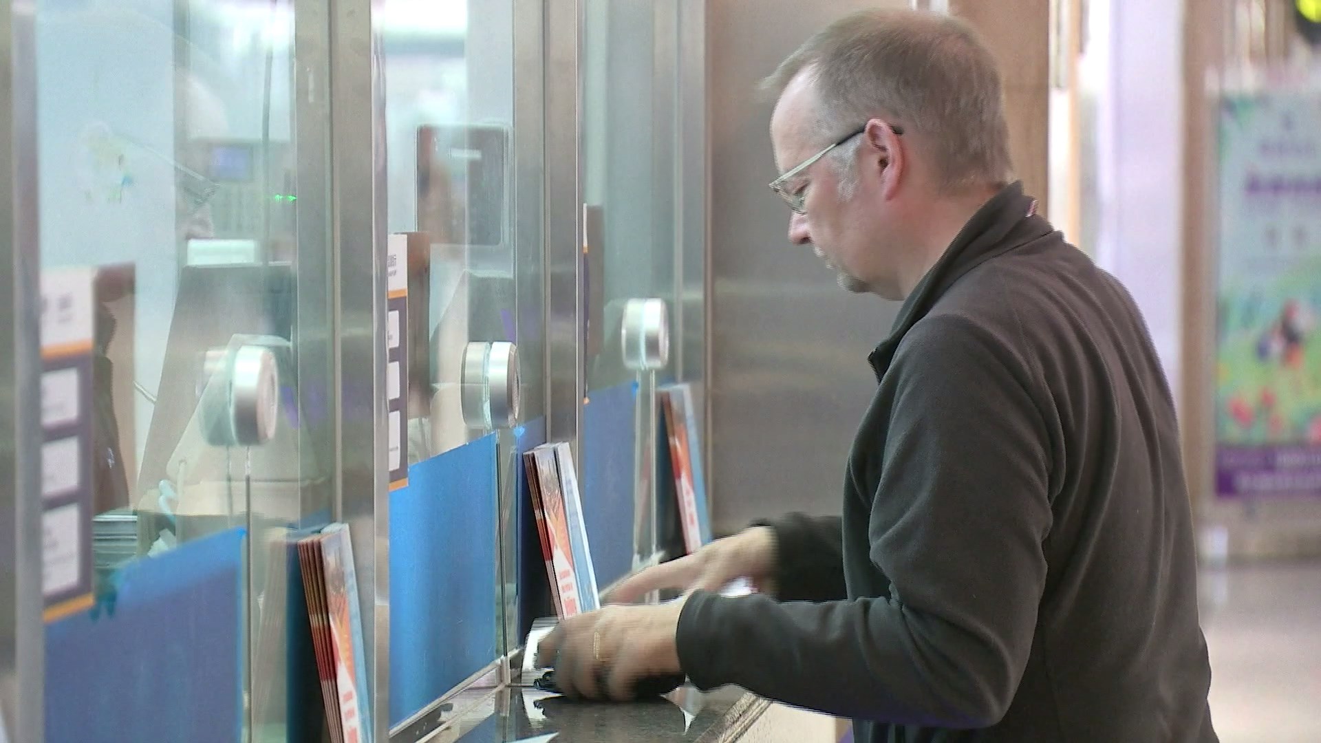 Tiongkok telah mengintensifkan upaya untuk menyederhanakan opsi pembayaran bagi pengunjung asing tahun ini