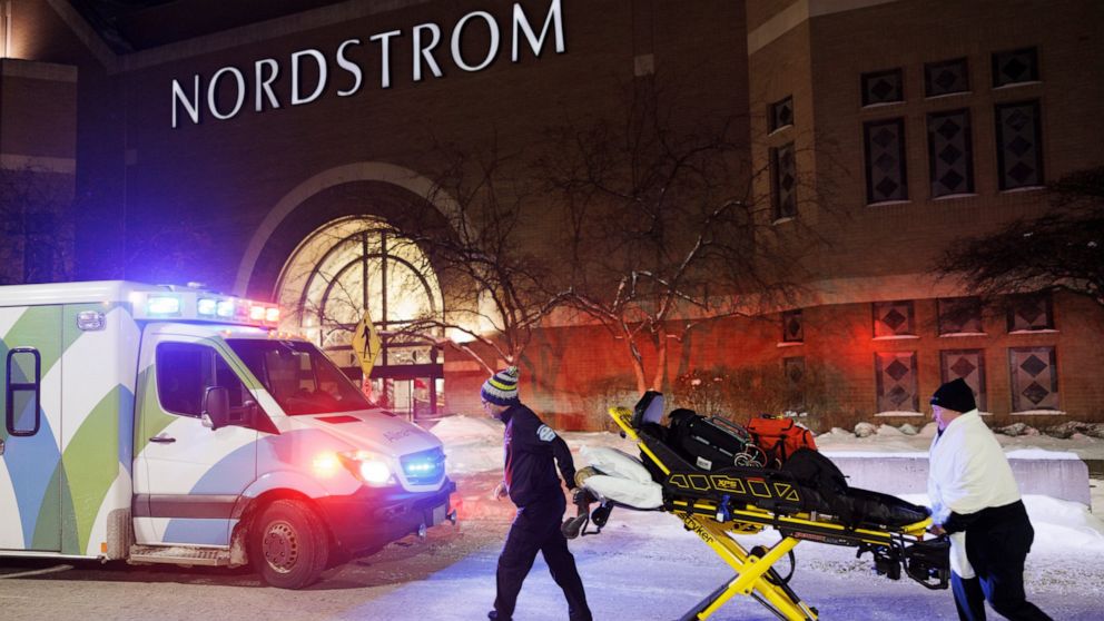 Lima orang ditangkap pada hari Sabtu sehubungan dengan penembakan mematikan di dalam Mall of America di Bloomington