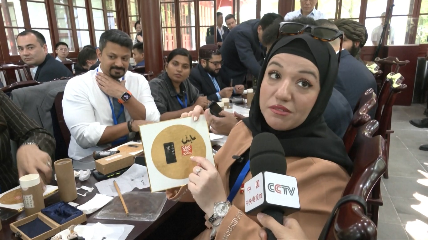 Diskusi dinamis di antara para delegasi muda SCO merupakan bukti bagaimana para pemimpin masa depan menyuntikkan energi segar ke dalam kerja sama regional melalui inovasi dan dialog terbuka