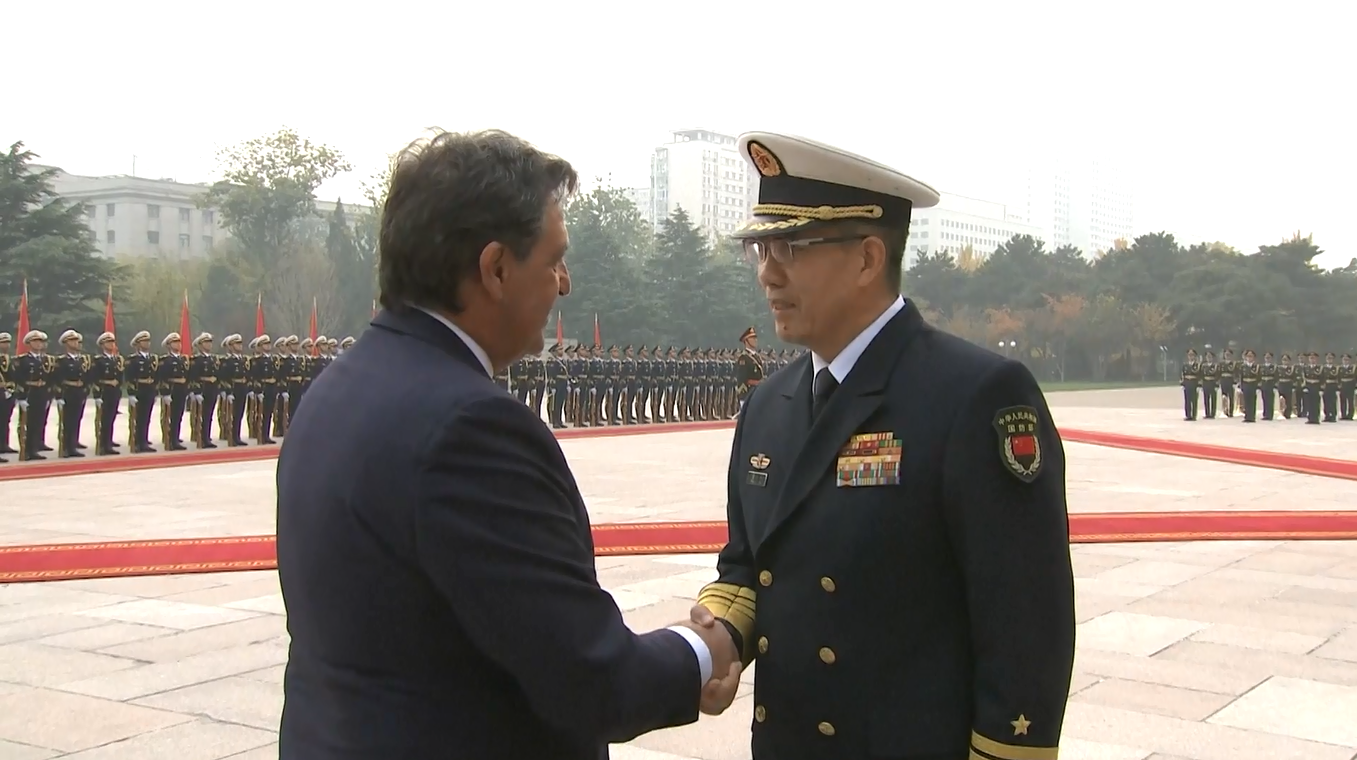 Menteri Pertahanan Tiongkok Gelar Pembicaraan dengan Mitranya dari Serbia