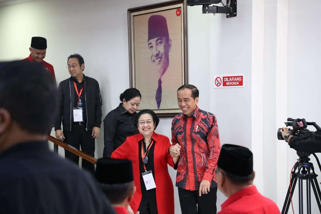Menurut Megawati