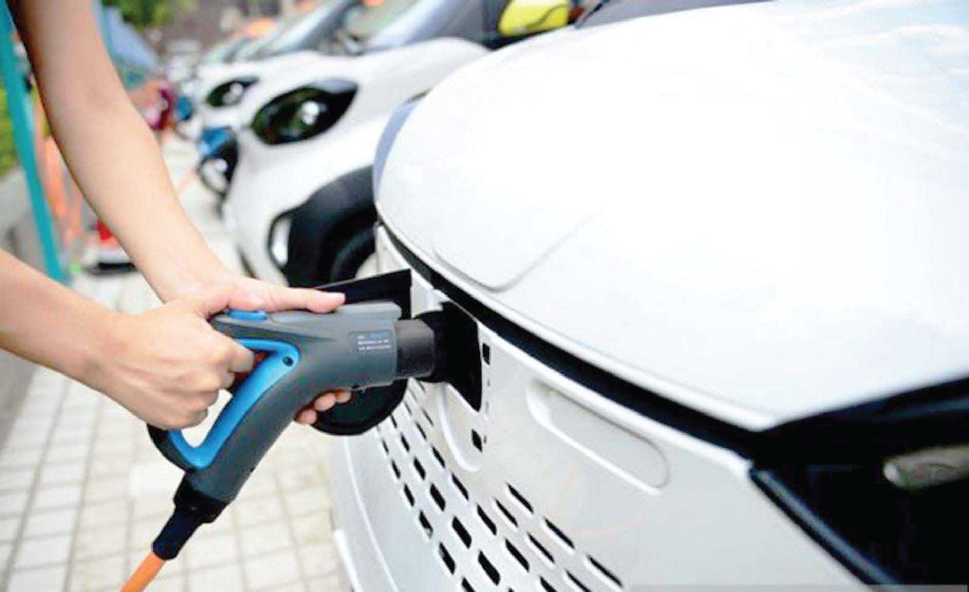 Infrastruktur stasiun pengisian listrik