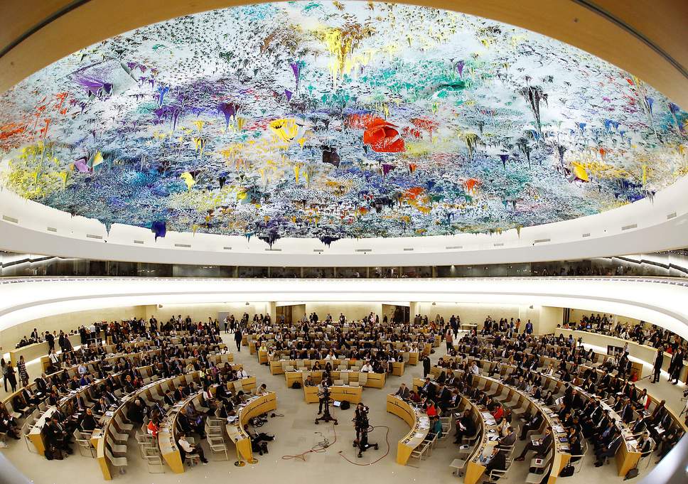 Waresijiang Maimaiti dari Xinjiang Tiongkok menyampaikan pidato di depan Sidang Dewan HAM PBB ke-52 untuk mengungkapkan bahaya teroris dan kekerasannya