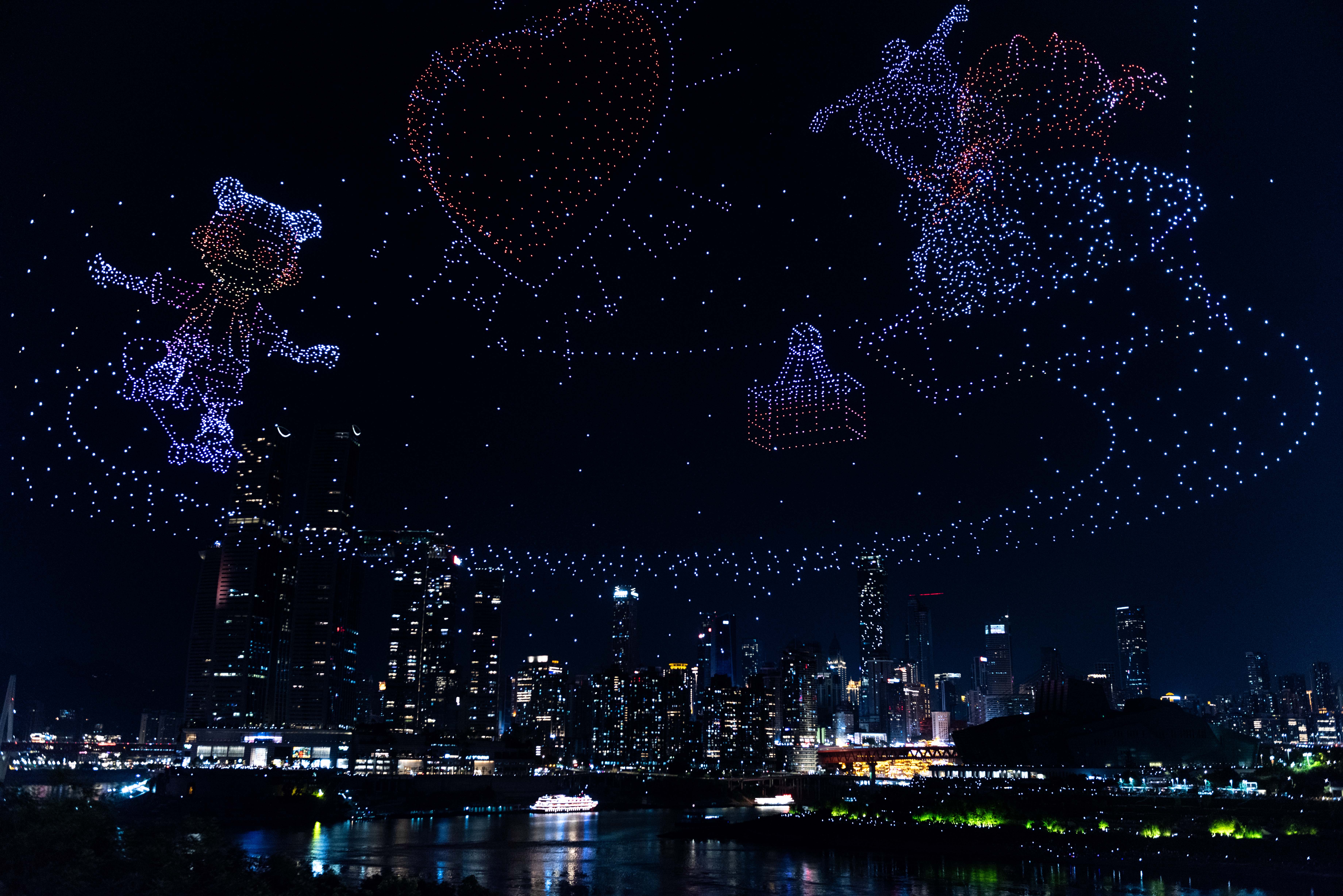 Pertunjukan Cahaya Drone Chongqing Pecahkan Rekor Dunia Guinness