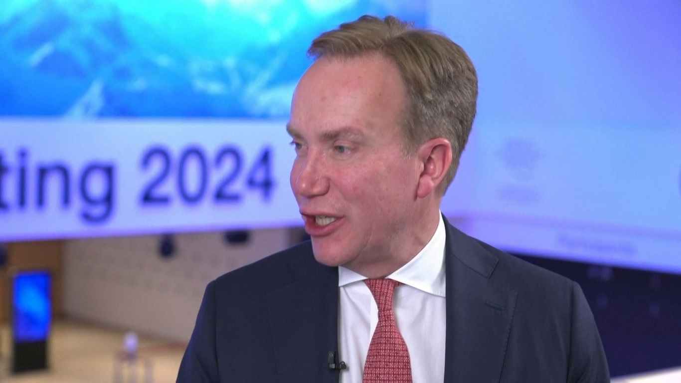 Brende mengatakan bahwa ia sangat menantikan untuk berbicara dengan para delegasi Tiongkok dalam WEF dan belajar lebih banyak tentang strategi ekonomi Tiongkok ke depannya