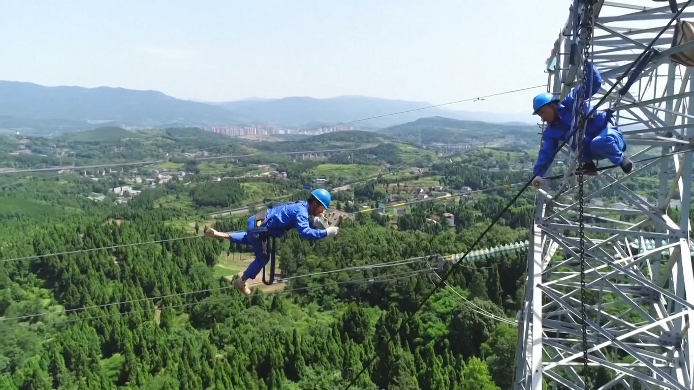 Konsumsi Listrik di Tiongkok Naik 5,4 Persen pada Bulan Juni 2025