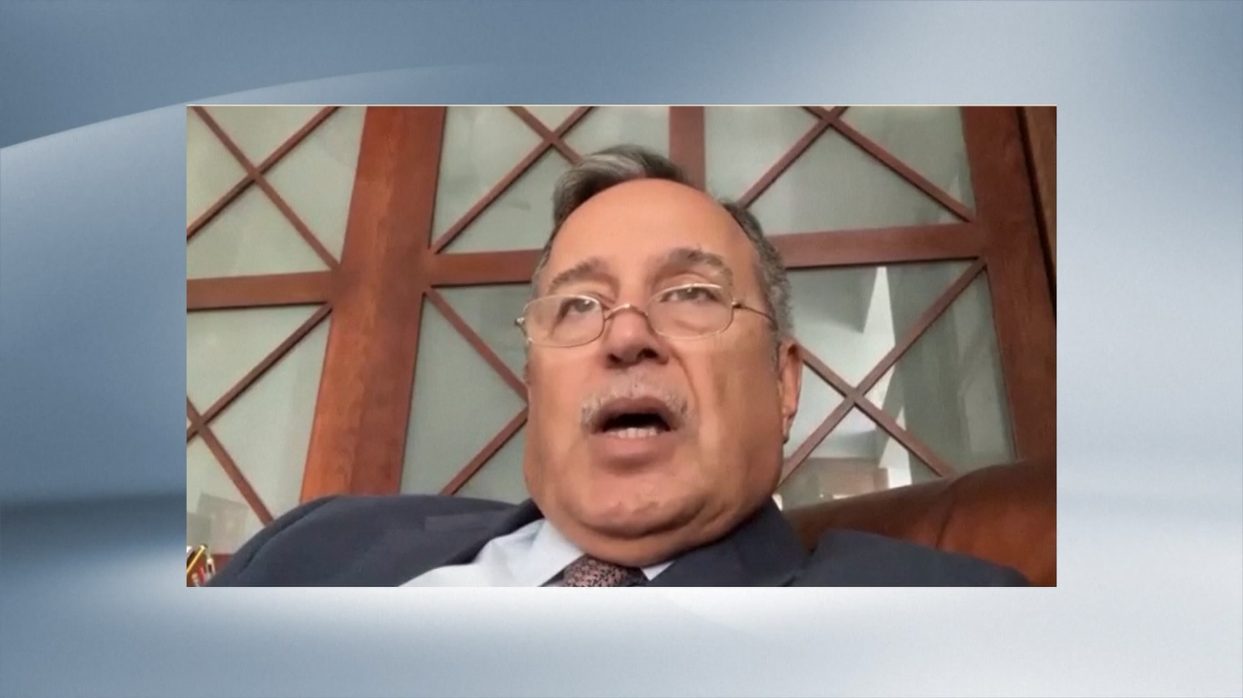 Ia percaya bahwa negara-negara yang berevolusi dari peradaban kuno seperti Tiongkok dan Mesir cenderung lebih menghargai semua peradaban dan hidup dalam harmoni tanpa keseragaman