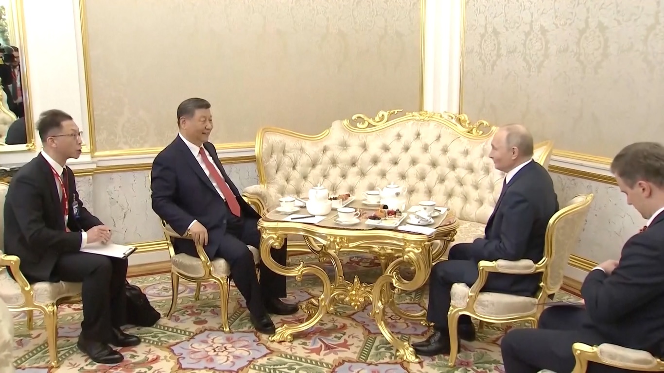 Putin mengatakan bahwa kedua negara selalu mengatasi kesulitan bersama dan saling mendukung