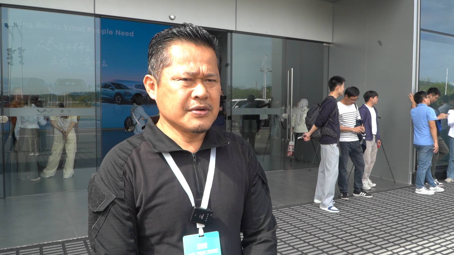 Tur Media ASEAN "China Up Close" Guangxi Mengeksplorasi Teknologi Industri Manufaktur Cerdas dan Warisan Budaya Liuzhou