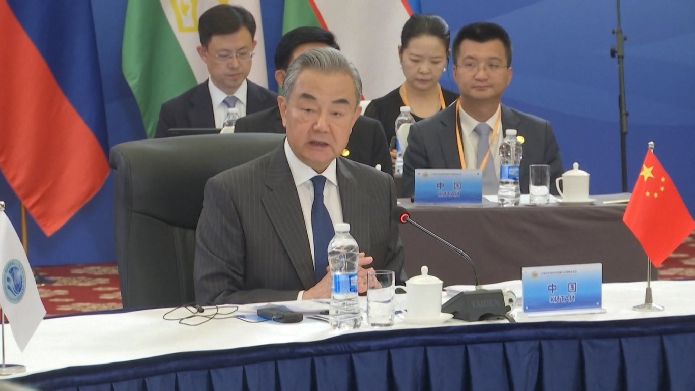 Menlu Tiongkok Pimpin Pertemuan Dewan Menteri Luar Negeri SCO