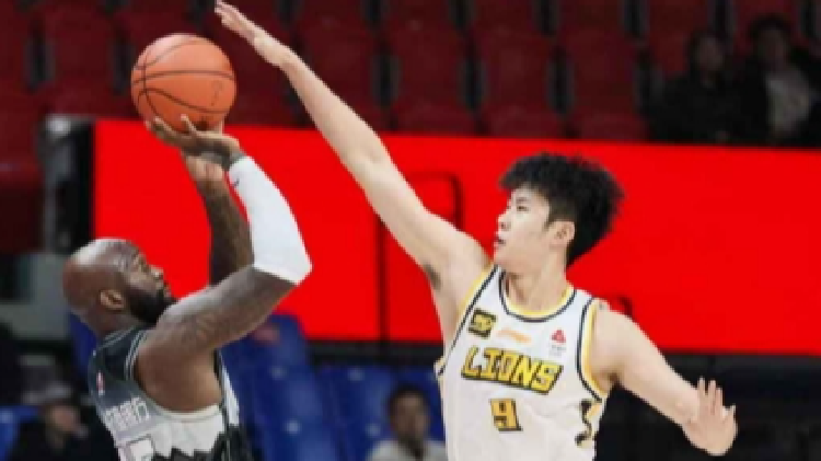 Zhejiang Guangsha Lions membuktikan ketangguhan mereka dengan mengalahkan Jilin Northeast Tigers 118-103