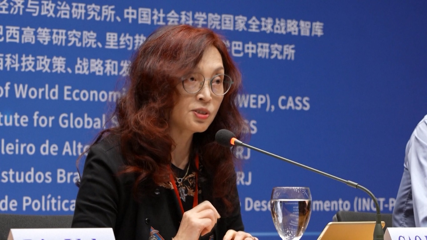 Seminar ini diadakan saat kedua negara memperingati 50 tahun terjalinnya hubungan diplomatik mereka