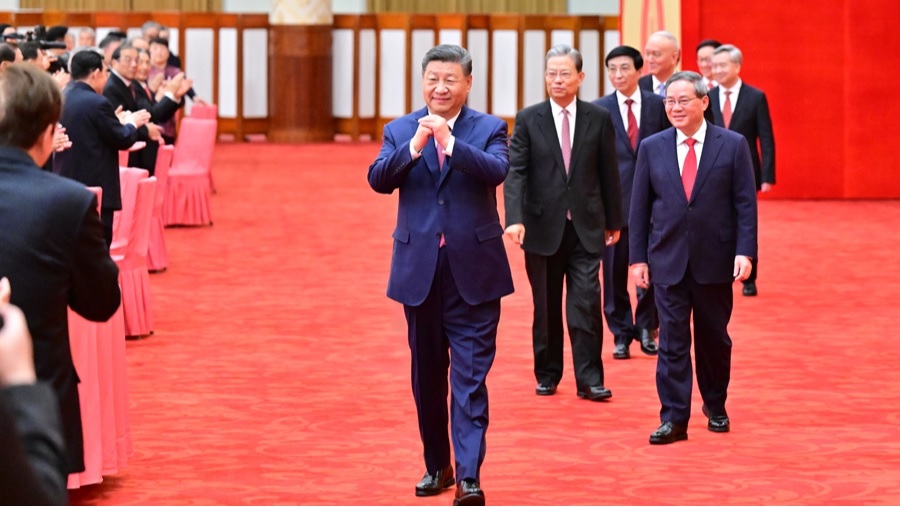 Dari perspektif global