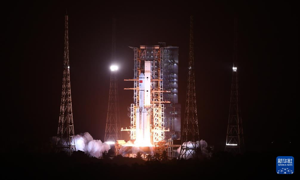 Wahana Antariksa Kargo Tianzhou-7 telah dengan lancar memasuki orbit dan dengan sukses melakukan docking dengan port belakang Tianhe