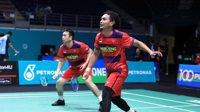 Mohammad Ahsan/Hendra Setiawan tumbang pada babak pertama India Open 2023 dengan dramatis usai kalah dari Liang Wei Kang/Wang Chang di KD Jadhav Indoor Hall