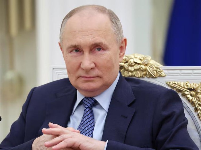 Rusia akan dengan tegas membalas serangkaian provokasi Ukraina di perbatasan kedua negara Hal itu dinyatakan Presiden Rusia Vladimir Putin dalam sebuah sidang mengenai situasi perbatasan bagian selatan Rusia pada hari Senin kemarin (12/8)