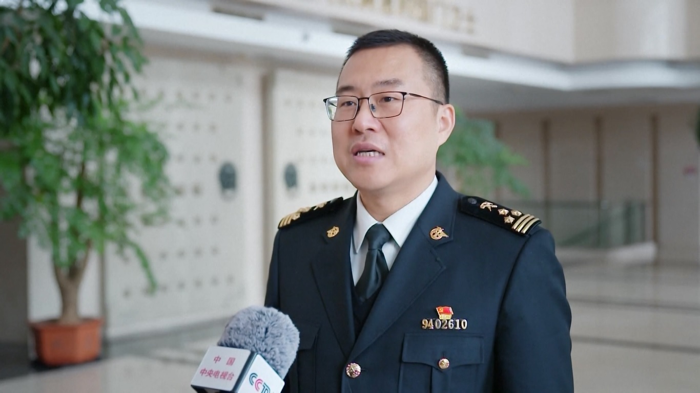 Ada 188 tempat bermain es dan salju di Xinjiang