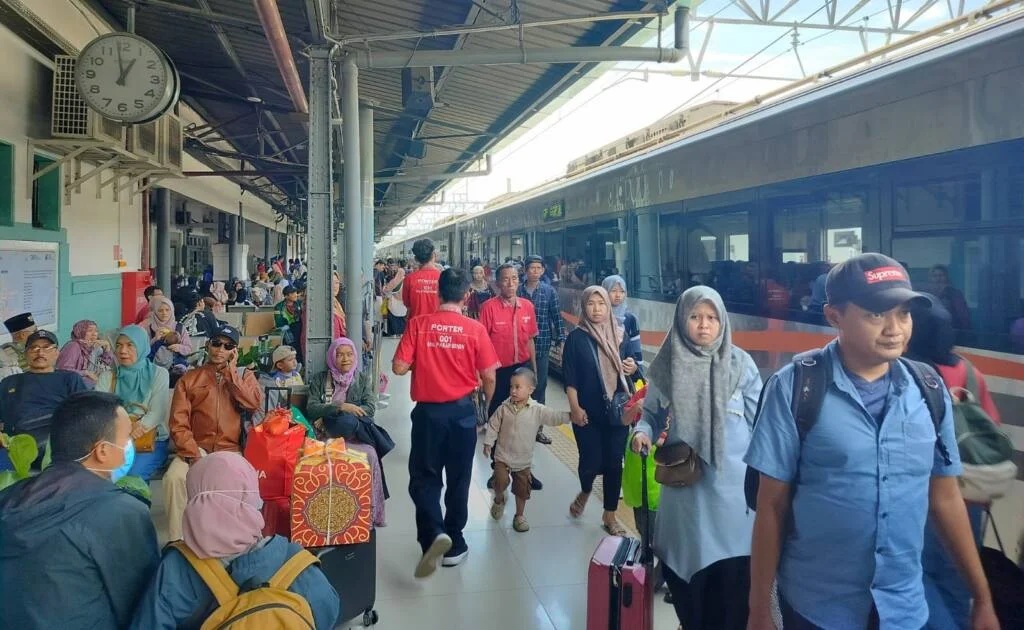 Jelang Libur NATARU, PT KAI Siap Layani Lonjakan Penumpang