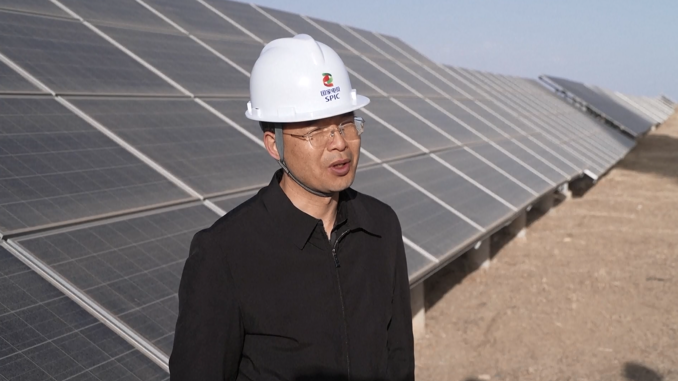 Taman Surya di Gurun Gobi Hasilkan Energi Bersih yang Melimpah, Mengubah Gurun Menjadi Ekosistem yang Subur