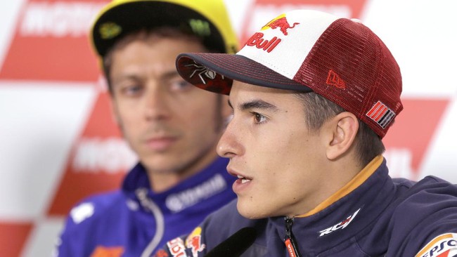 Marc Marquez mengungkap hubungan buruk dengan Valentino Rossi bukan terjadi sejak MotoGP Malaysia 2015 Pembalap Repsol Honda itu mengungkap rahasia mengenai insiden di 2014