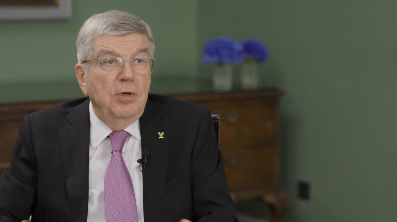 Bach Puji Peran Tiongkok dalam Mengangkat Perkembangan Olahraga Musim Dingin Global ke Tingkat yang Baru