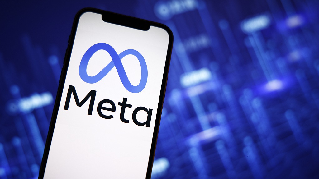 OpenAI dan Google telah mengembangkan model bahasa besar yang mengesankan yang berfungsi sebagai dasar dari chatbot ChatGPT dan Bard