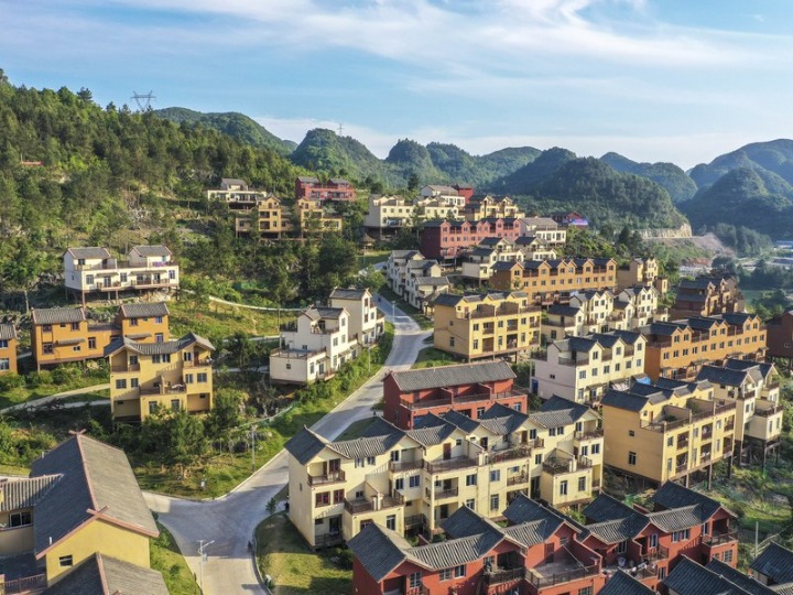 India dapat memetik pelajaran dari kisah sukses pengentasan kemiskinan Tiongkok dalam upaya negara Asia Selatan itu untuk mengentaskan kemiskinan