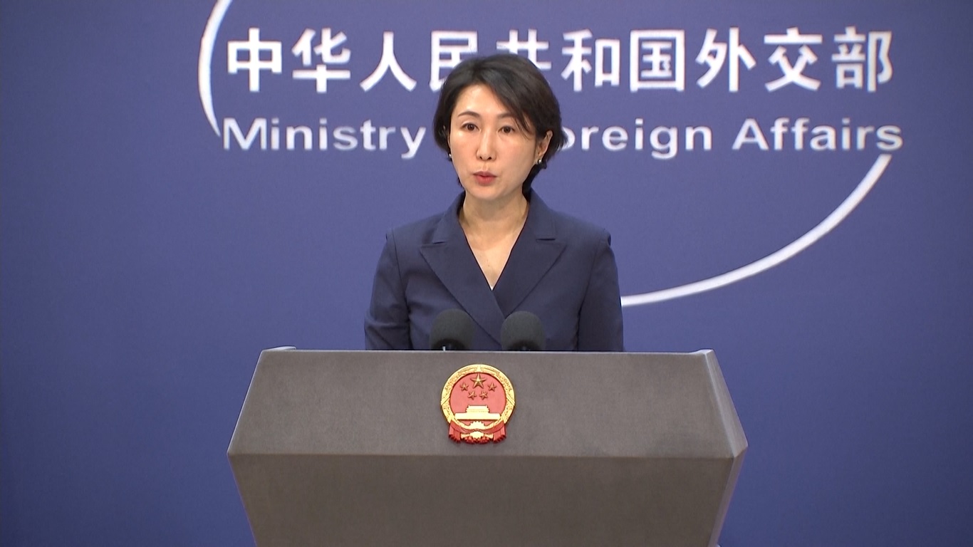 Mao membuat pernyataan tersebut sebagai tanggapan atas pertanyaan mengenai jet tempur Tiongkok yang mencegat pesawat AS di Laut Tiongkok Selatan pada awal minggu ini