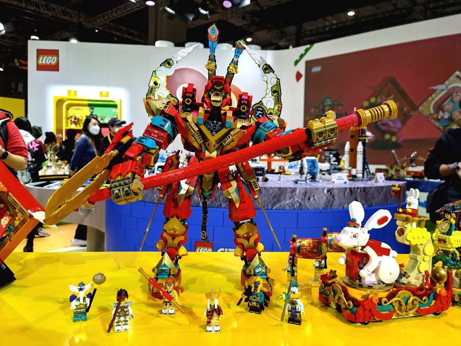 Di Ekspor Impor Internasional Tiongkok (CIIE) ke-5 yang sedang digelar di Shanghai