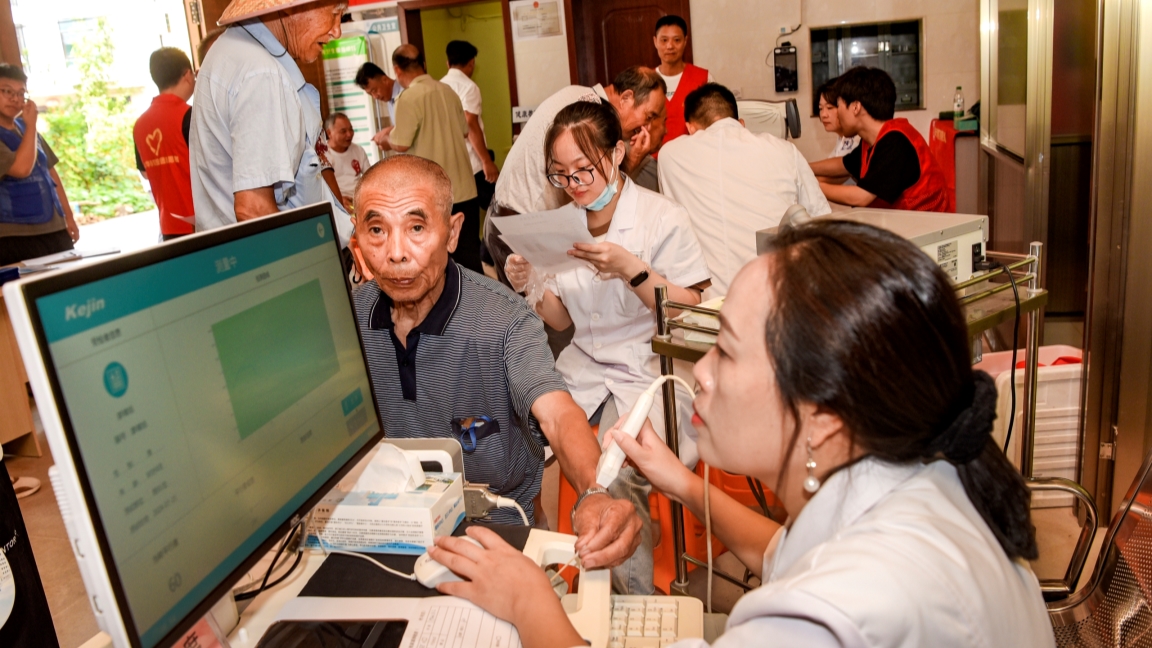 Pada tahun 2030 Tiongkok akan memiliki tenaga kerja yang lebih cakap dan lebih terstruktur di sektor layanan sipil dengan kualifikasi yang ditingkatkan secara signifikan