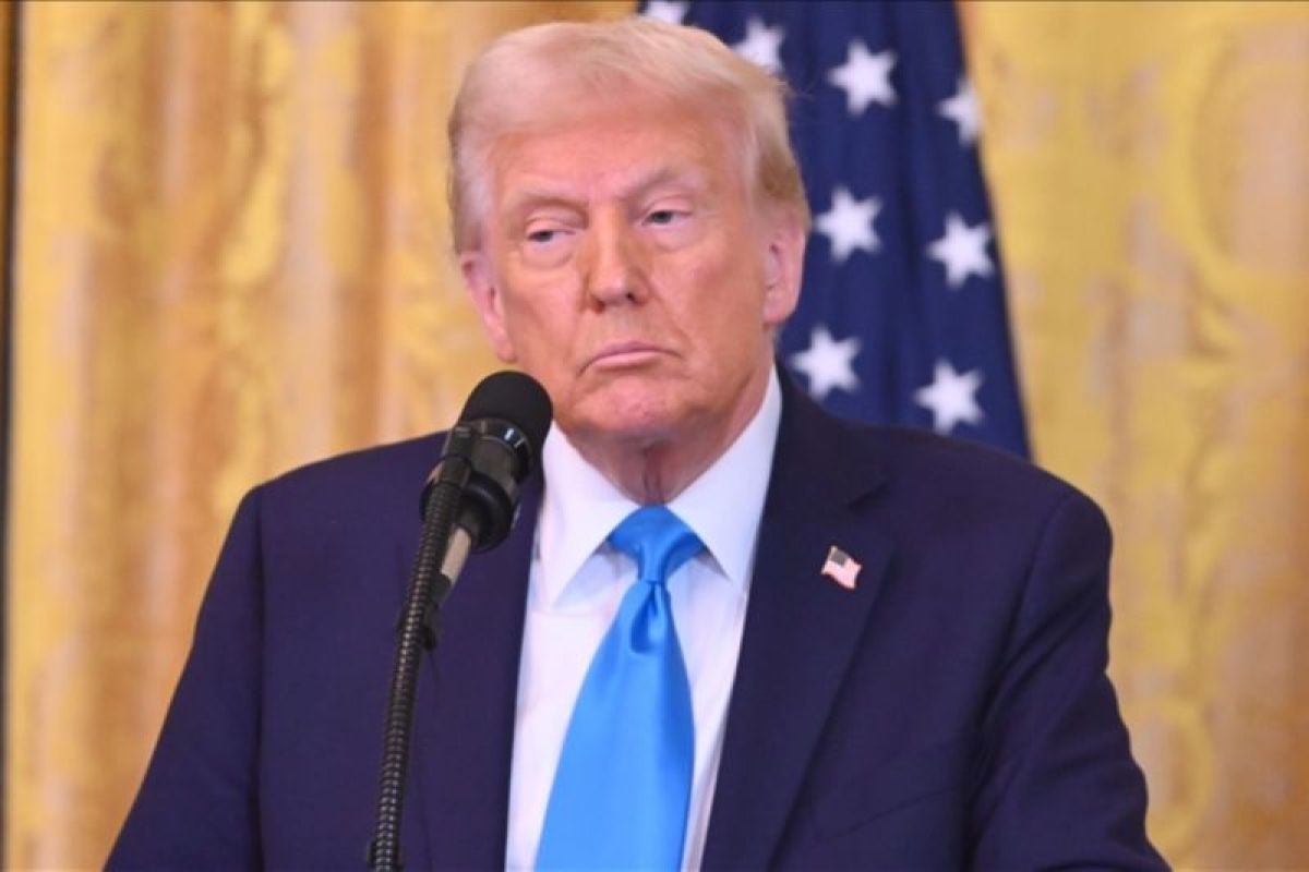 Trump: AS akan Ambil Paksa Uranium Iran jika Kesepakatan Gagal Dicapai