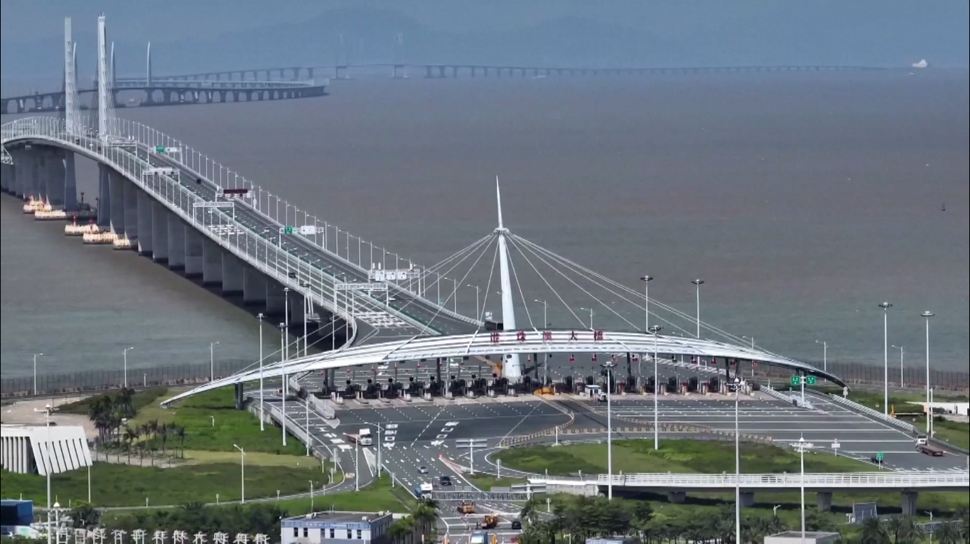 Lebih dari 200 Ribu Kendaraan Makau dan Hong Kong Terdaftar untuk Perjalanan Langsung ke Daratan Tiongkok