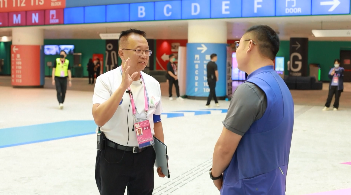 Relawan Hong Kong Membawa Semangat dan Kehangatan ke Pesta Olahraga Nasional ke-15