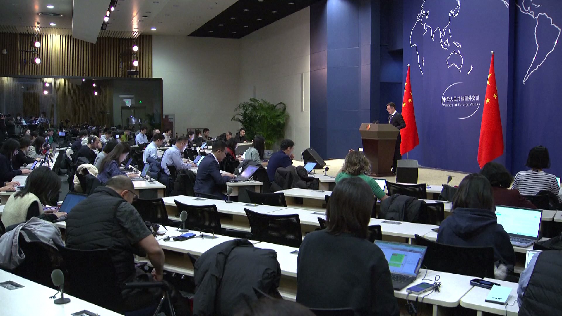 Juru Bicara Tiongkok Mendesak Uni Eropa untuk Menghentikan Penyalahgunaan Instrumen Ekonomi dan Perdagangan Unilateral