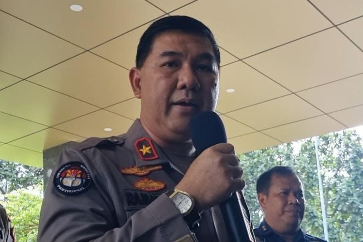 Polri telah berhasil menangkap dua tersangka kasus gagal ginjal akut pada anak yang sebelumnya masuk daftar pencarian orang (DPO) atau buron