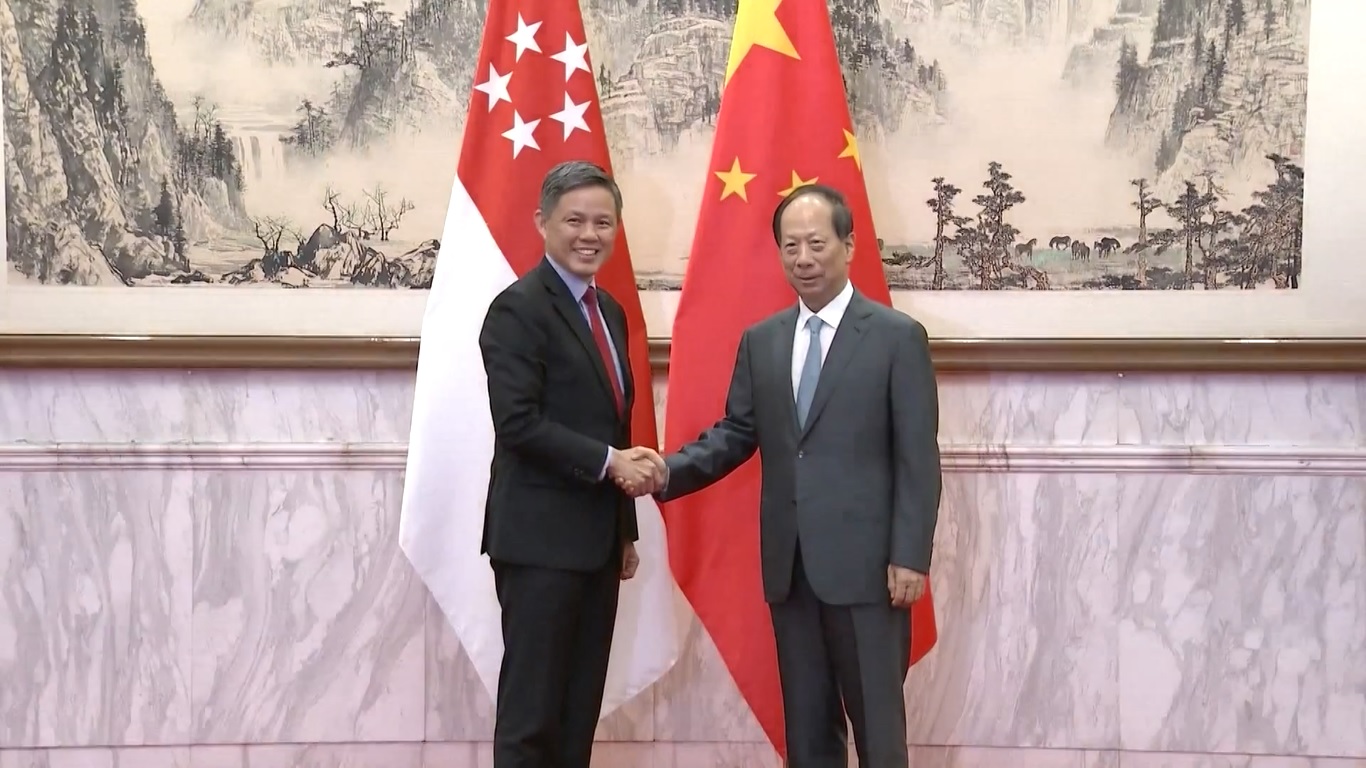 Pejabat Senior PKT Bertemu dengan Menteri Koordinator Layanan Publik Singapura