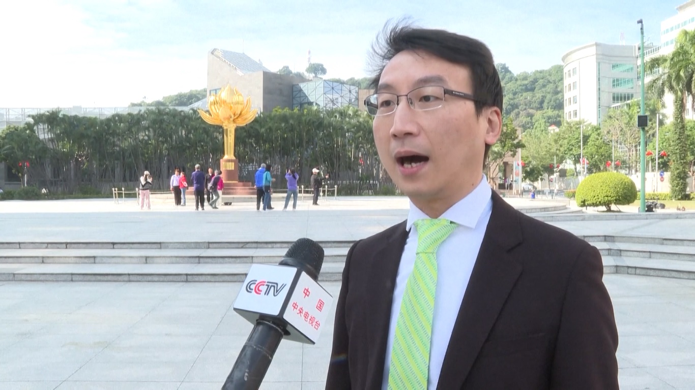 Di pelabuhan-pelabuhan utama dan berbagai tempat penting di Makau