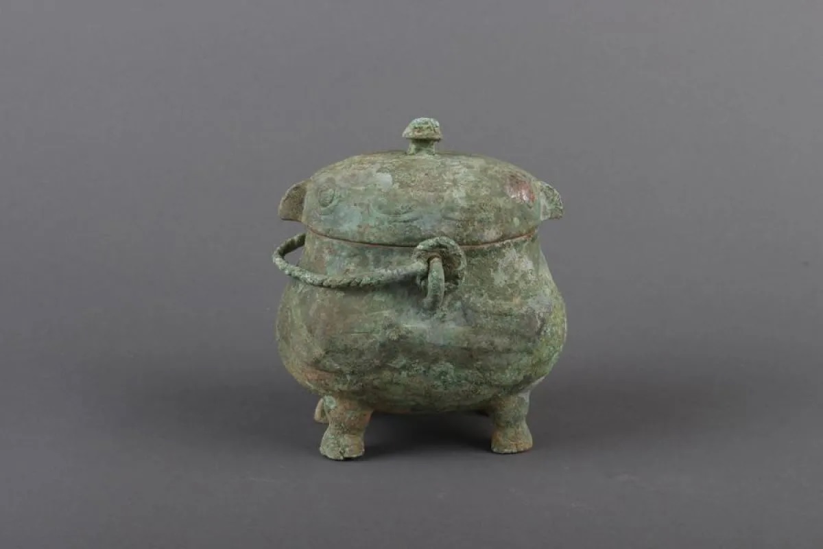 Penemuan ini menunjukkan bahwa asal-usul produksi alkohol sulingan Tiongkok sudah ada lebih dari 3000 tahun yang lalu